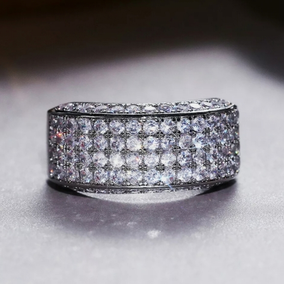 Cz embossed Ring - Picture 5 of 12